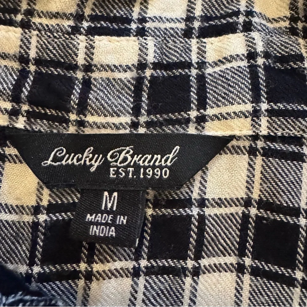 Lucky Brand Buttery Soft Plaid Button-Up Shirt | Size M | Split Back Y2K fall - Picture 5 of 5
